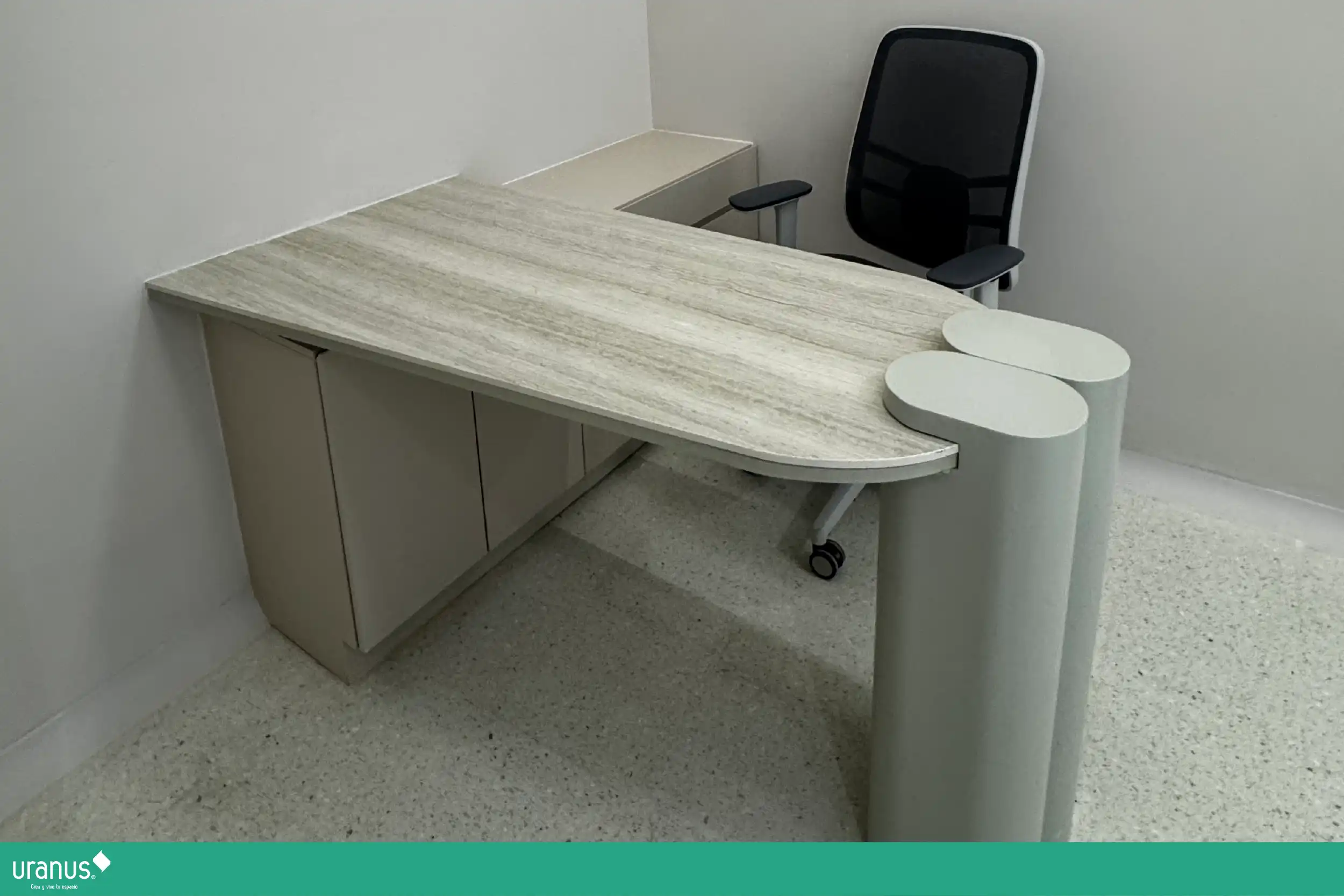 MOBILIARIO PARA OFICINAS